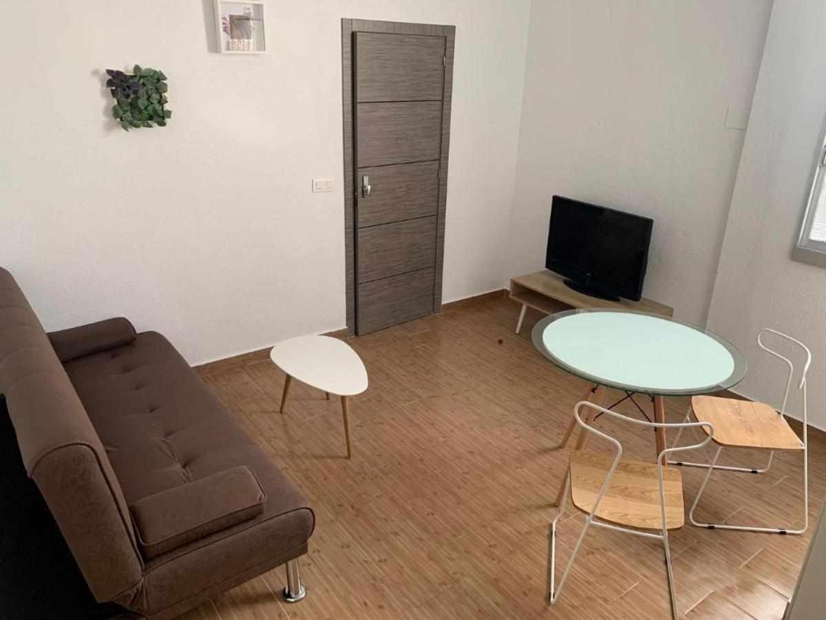 Apartamentos Terra Y Onix Zona Centro 엘다 외부 사진